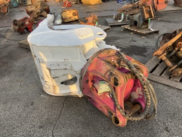 OTHER CONSTRUCTION BUCKET — Auction (lot 8461-6064)