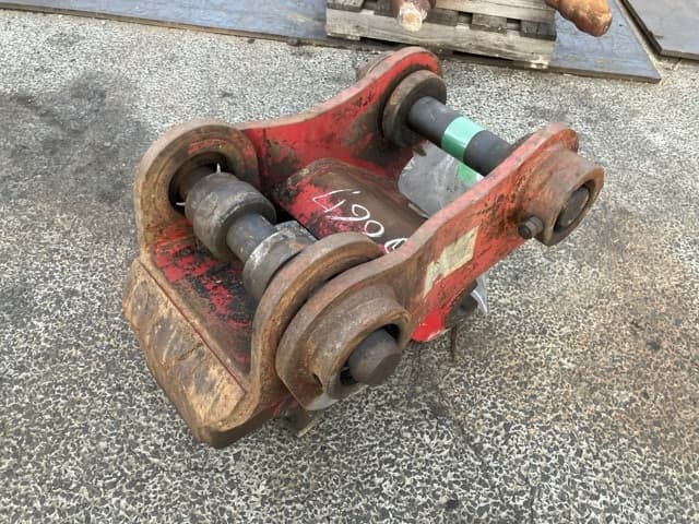QUICK COUPLER — Auction (lot 8461-6067)