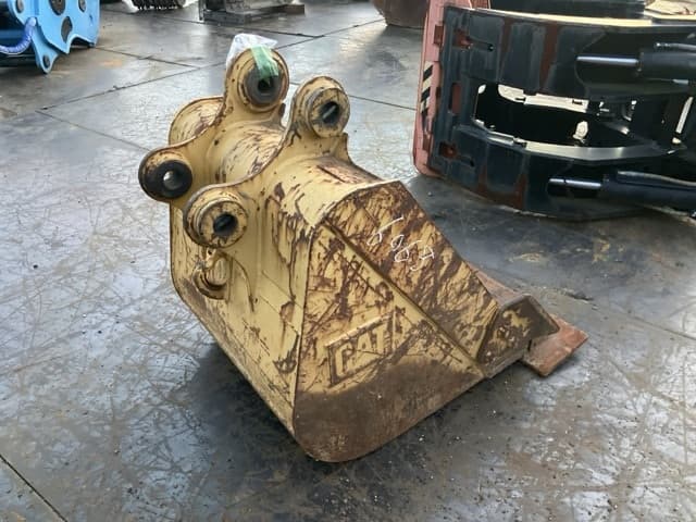CONSTRUCTION BUCKET — Auction (lot 8461-6068)