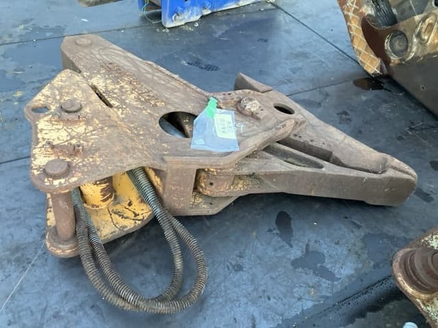 CUTTER — Auction (lot 8461-6069)