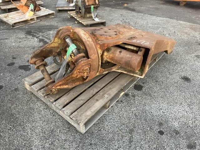 CUTTER — Auction (lot 8461-6072)