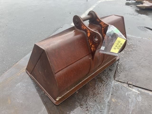 SLOPE BUCKET — Auction (lot 8461-6081)