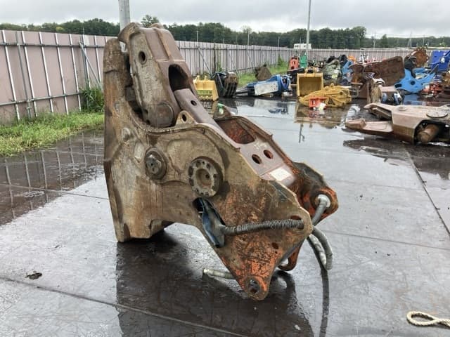 CONCRETE PULVERIZER — Auction (lot 8461-6084)