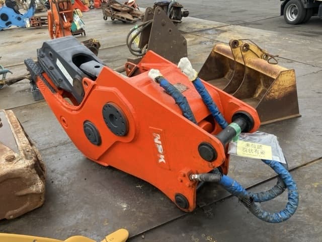 CONCRETE PULVERIZER — Auction (lot 8461-6086)