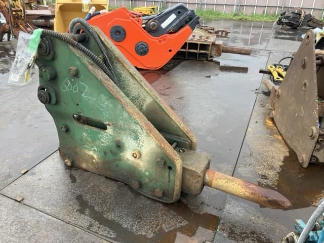 BREAKER — Auction (lot 8461-6088)