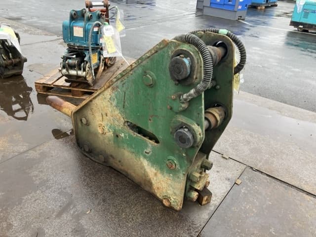 BREAKER — Auction (lot 8461-6088)