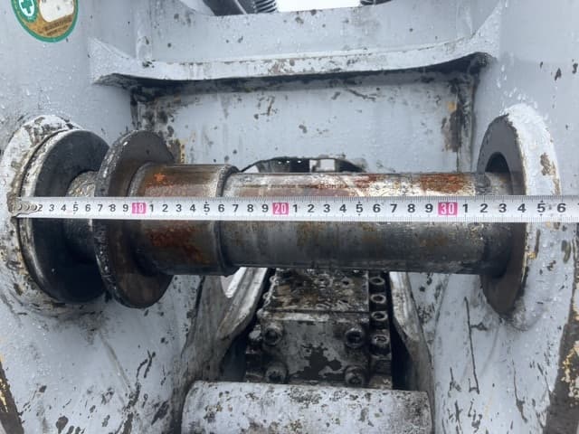 BREAKER — Auction (lot 8461-6090)