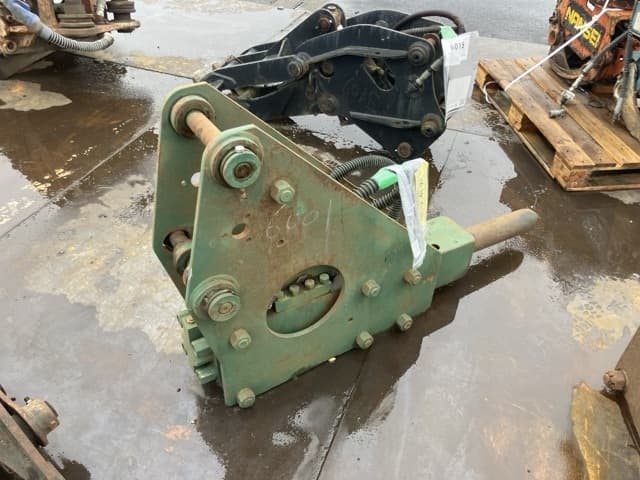 BREAKER — Auction (lot 8461-6091)