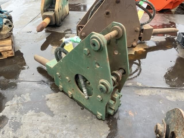 BREAKER — Auction (lot 8461-6091)