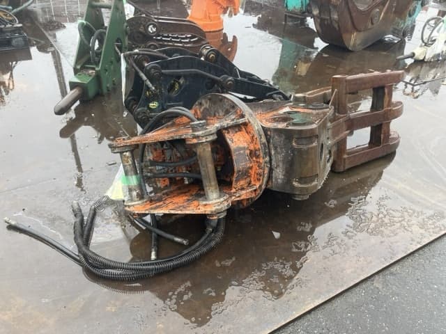 ROTATING HYDRAULIC FORK — Auction (lot 8461-6093)