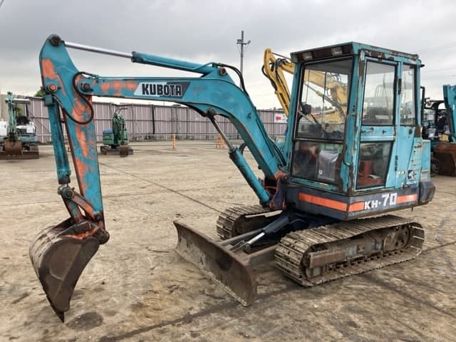 MINI EXCAVATOR — Auction (lot 8461-61)