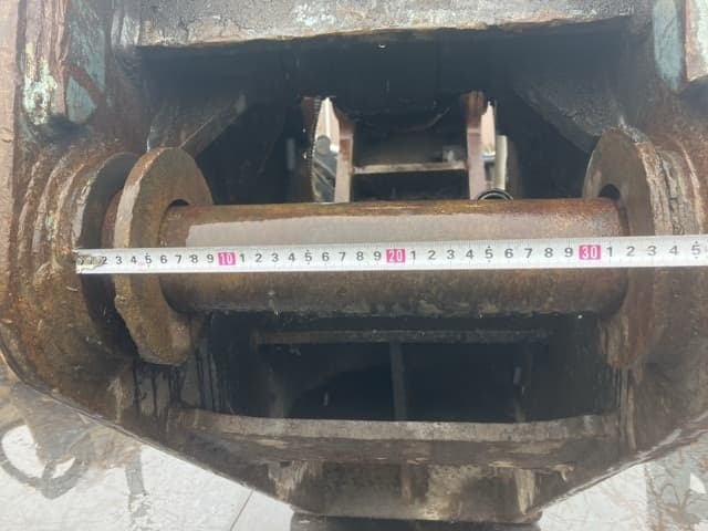 CONCRETE PULVERIZER — Auction (lot 8461-6103)