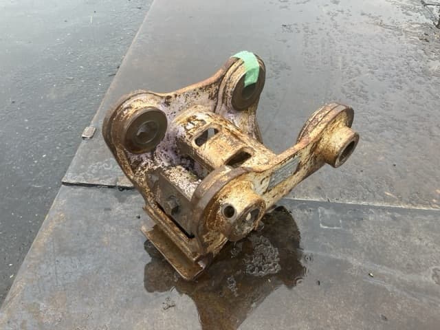 QUICK COUPLER — Auction (lot 8461-6104)