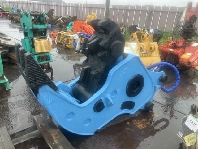 CONCRETE PULVERIZER — Auction (lot 8461-6107)