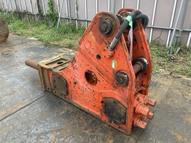 BREAKER — Auction (lot 8461-6110)