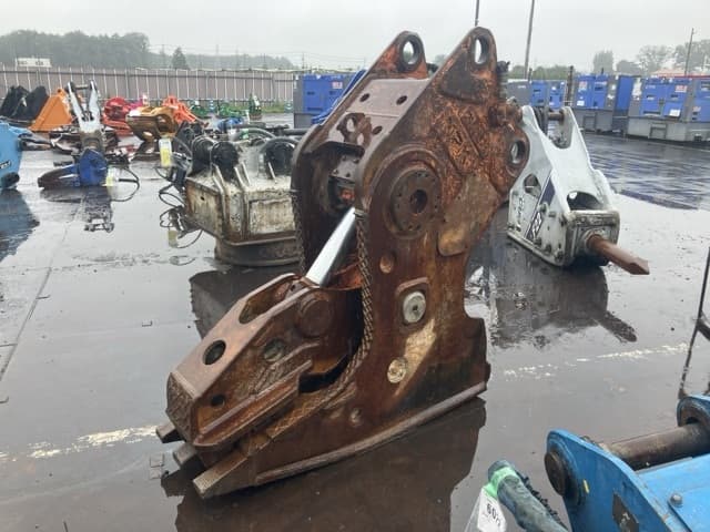 CONCRETE PULVERIZER — Auction (lot 8461-6111)