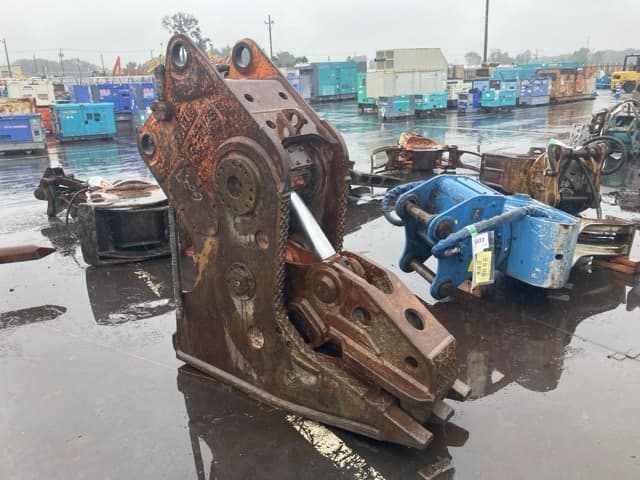 CONCRETE PULVERIZER — Auction (lot 8461-6111)