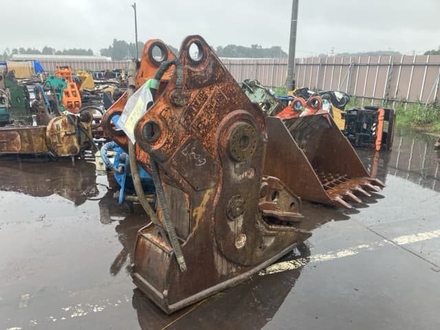 CONCRETE PULVERIZER — Auction (lot 8461-6111)