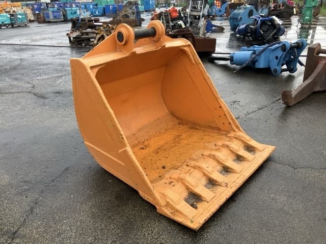 CONSTRUCTION BUCKET — Auction (lot 8461-6121)