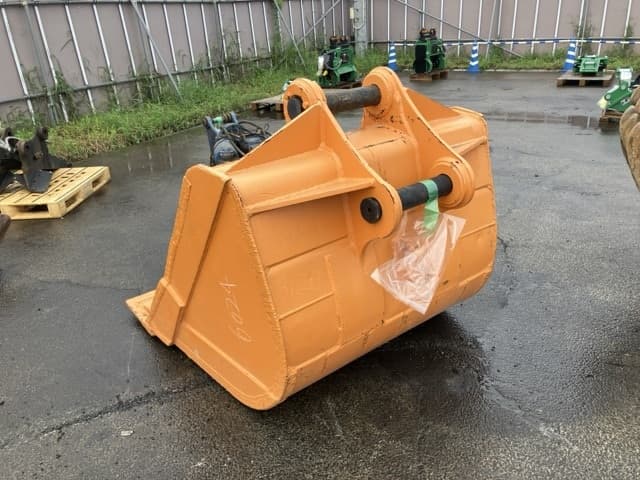 CONSTRUCTION BUCKET — Auction (lot 8461-6121)