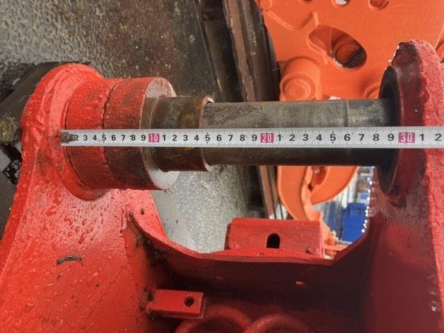 ROTATING HYDRAULIC FORK — Auction (lot 8461-6124)