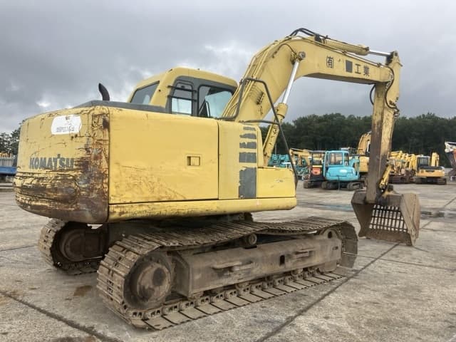 EXCAVATOR — Auction (lot 8461-64)