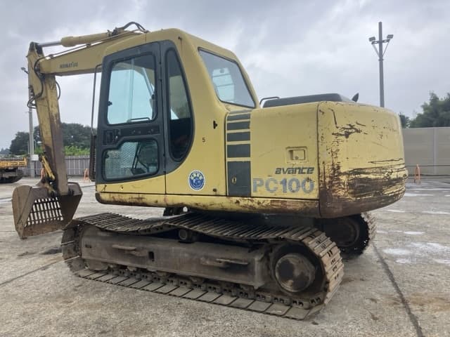 EXCAVATOR — Auction (lot 8461-64)