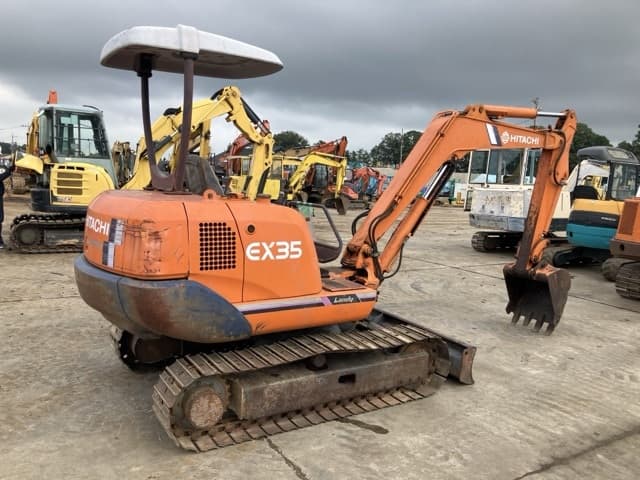 MINI EXCAVATOR — Auction (lot 8461-66)