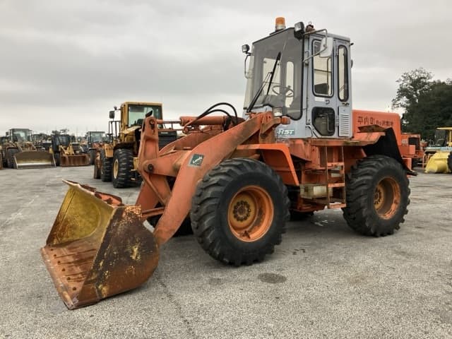 WHEEL LOADER — Auction (lot 8461-69)