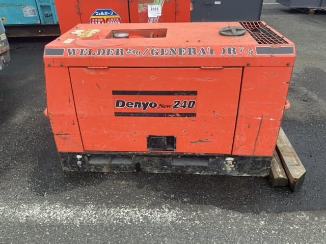 WELDER GENERATOR — Auction (lot 8461-7007)