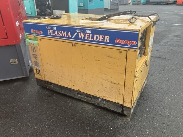 WELDING MACHINE — Auction (lot 8461-7013)