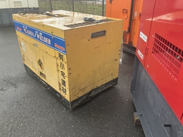 WELDING MACHINE — Auction (lot 8461-7013)