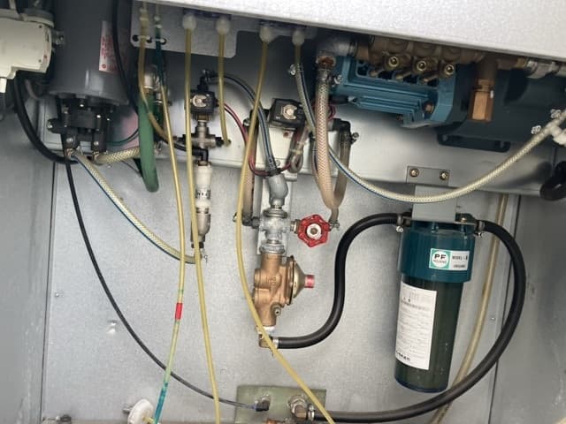 HIGH PRESSURE WASHING MACHINE — Auction (lot 8461-7018)