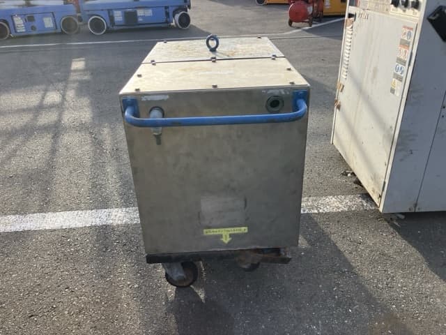 HIGH PRESSURE WASHING MACHINE — Auction (lot 8461-7039)