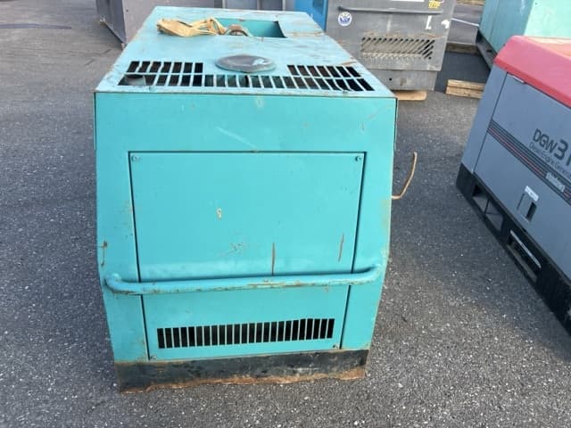 WELDER GENERATOR — Auction (lot 8461-7058)
