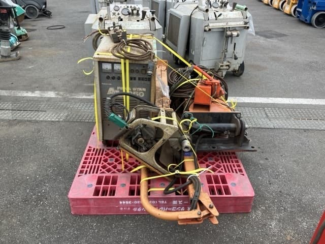 WELDING MACHINE — Auction (lot 8461-7063)