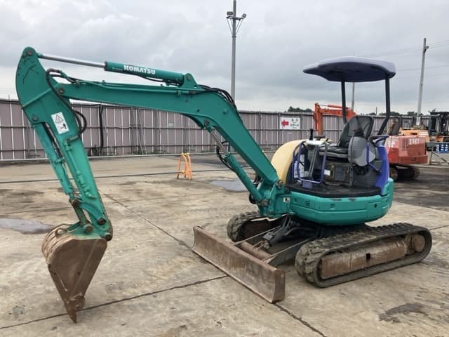 MINI EXCAVATOR — Auction (lot 8461-71)