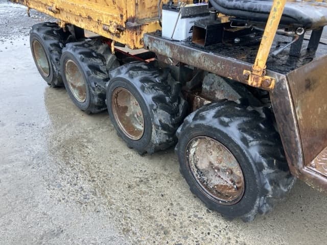 WHEEL CARRIER — Auction (lot 8461-74)