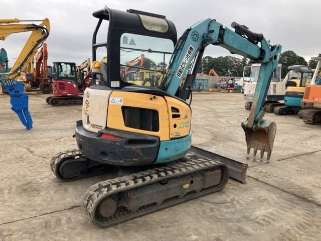 MINI EXCAVATOR — Auction (lot 8461-75)