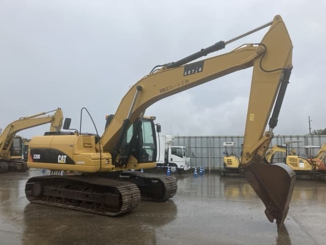 EXCAVATOR — Auction (lot 8461-79)