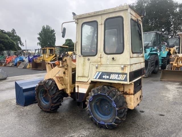 MINI WHEEL LOADER — Auction (lot 8461-83)