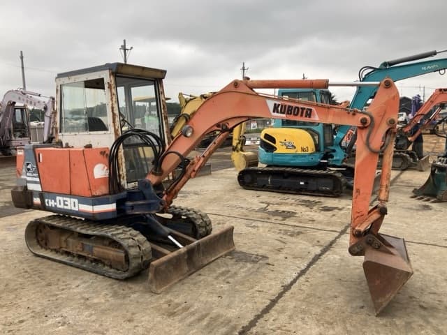 MINI EXCAVATOR — Auction (lot 8461-85)