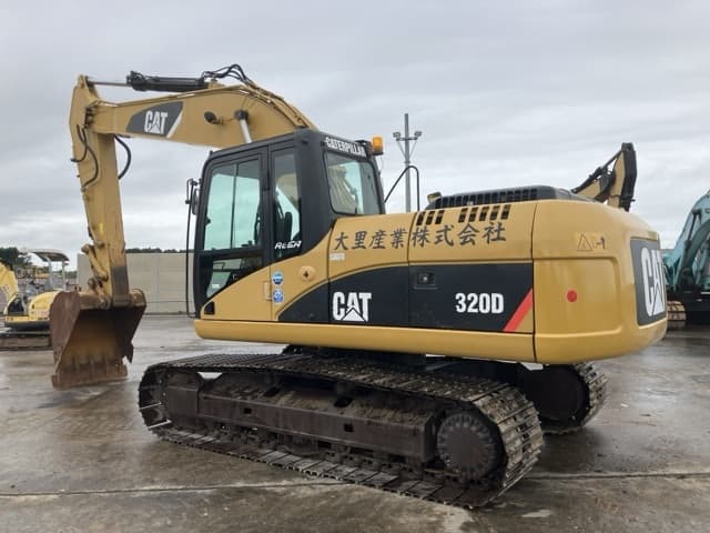 EXCAVATOR — Auction (lot 8461-89)