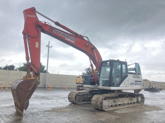 EXCAVATOR — Auction (lot 8461-96)