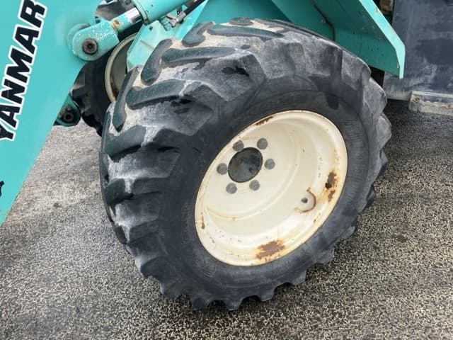 MINI WHEEL LOADER — Auction (lot 8461-97)