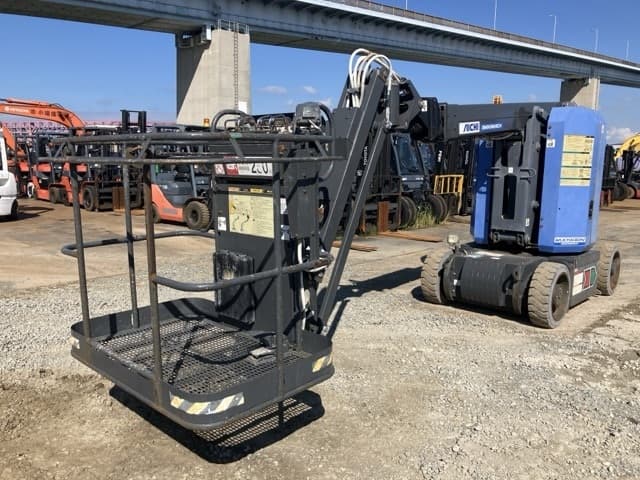 AERIAL WORK PLATFORM — Auction (lot 8462-10006)