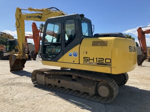 EXCAVATOR — Auction (lot 8462-101)