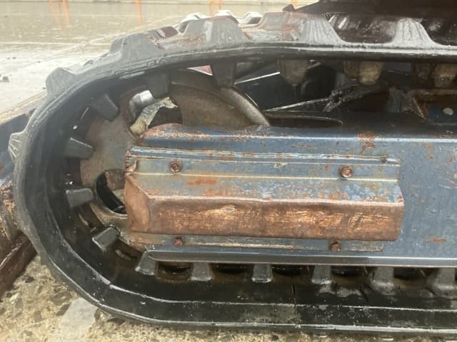 MINI EXCAVATOR — Auction (lot 8462-102)