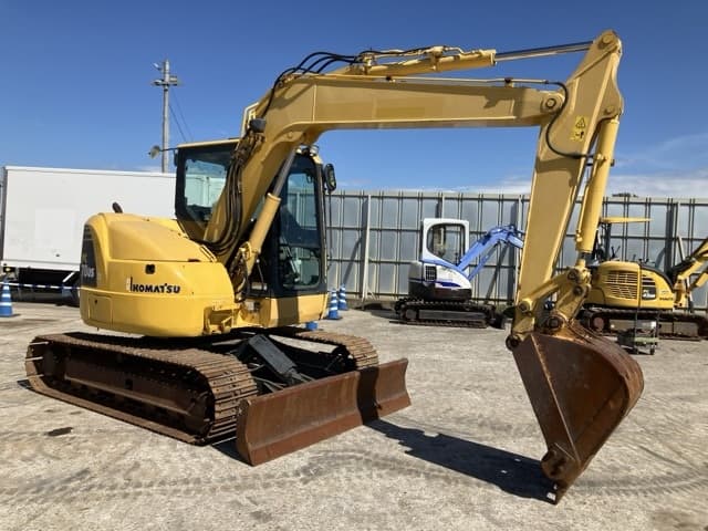 EXCAVATOR — Auction (lot 8462-107)