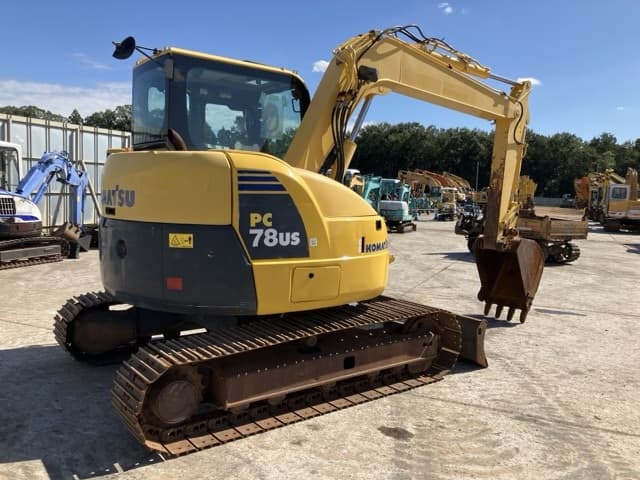 EXCAVATOR — Auction (lot 8462-107)